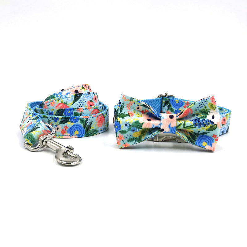 Pettns | Patterned Dog Collar and Leash Set with Bow Accent for Everyday Walks