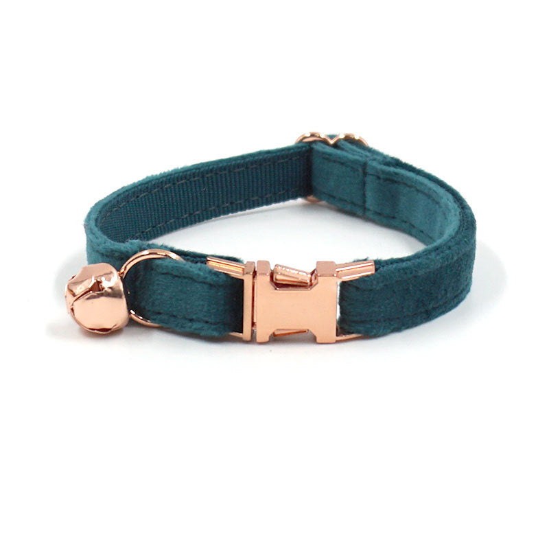 Pettns | Gem Green Velvet Cat Collar with Optional Engraving for Daily Wear