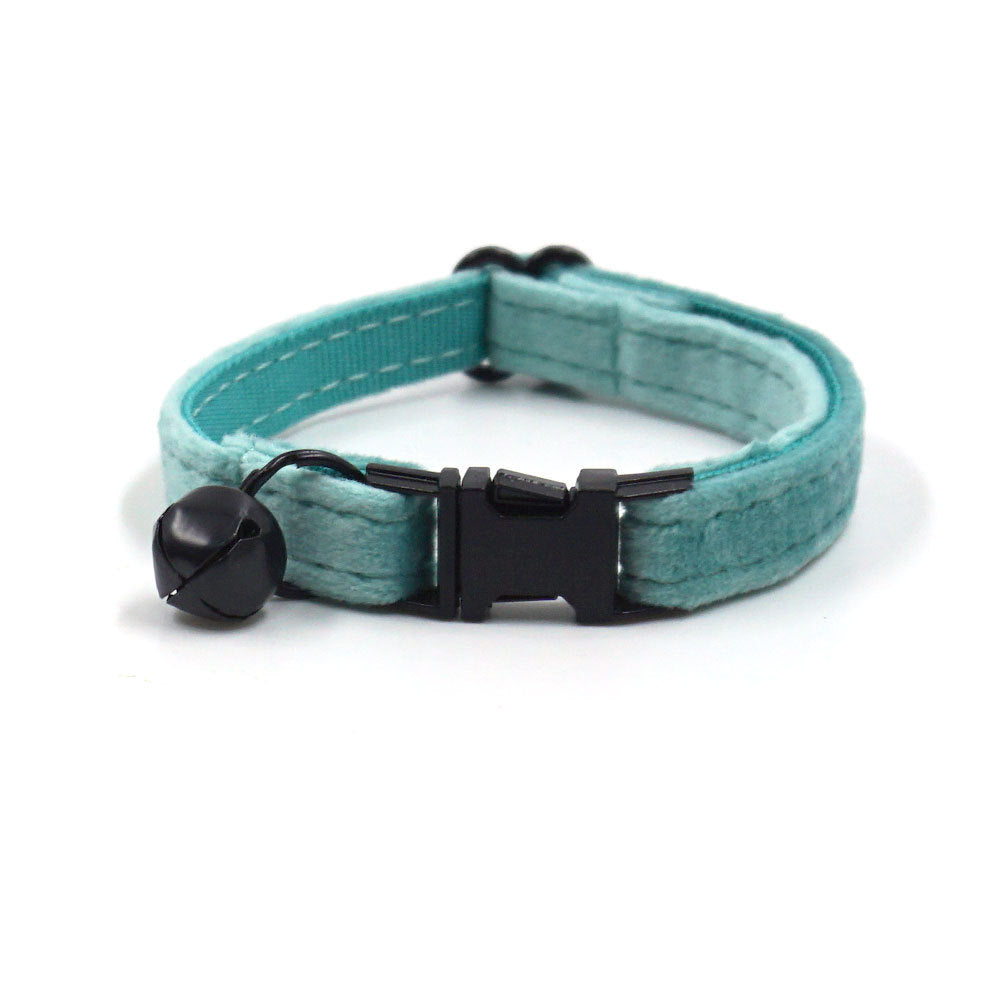 Pettns | Lake Green Velvet Cat Collar with Bow and Bell for Everyday Wear