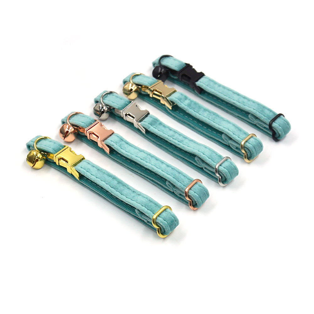 Pettns | Lake Green Velvet Cat Collar with Bow and Bell for Everyday Wear