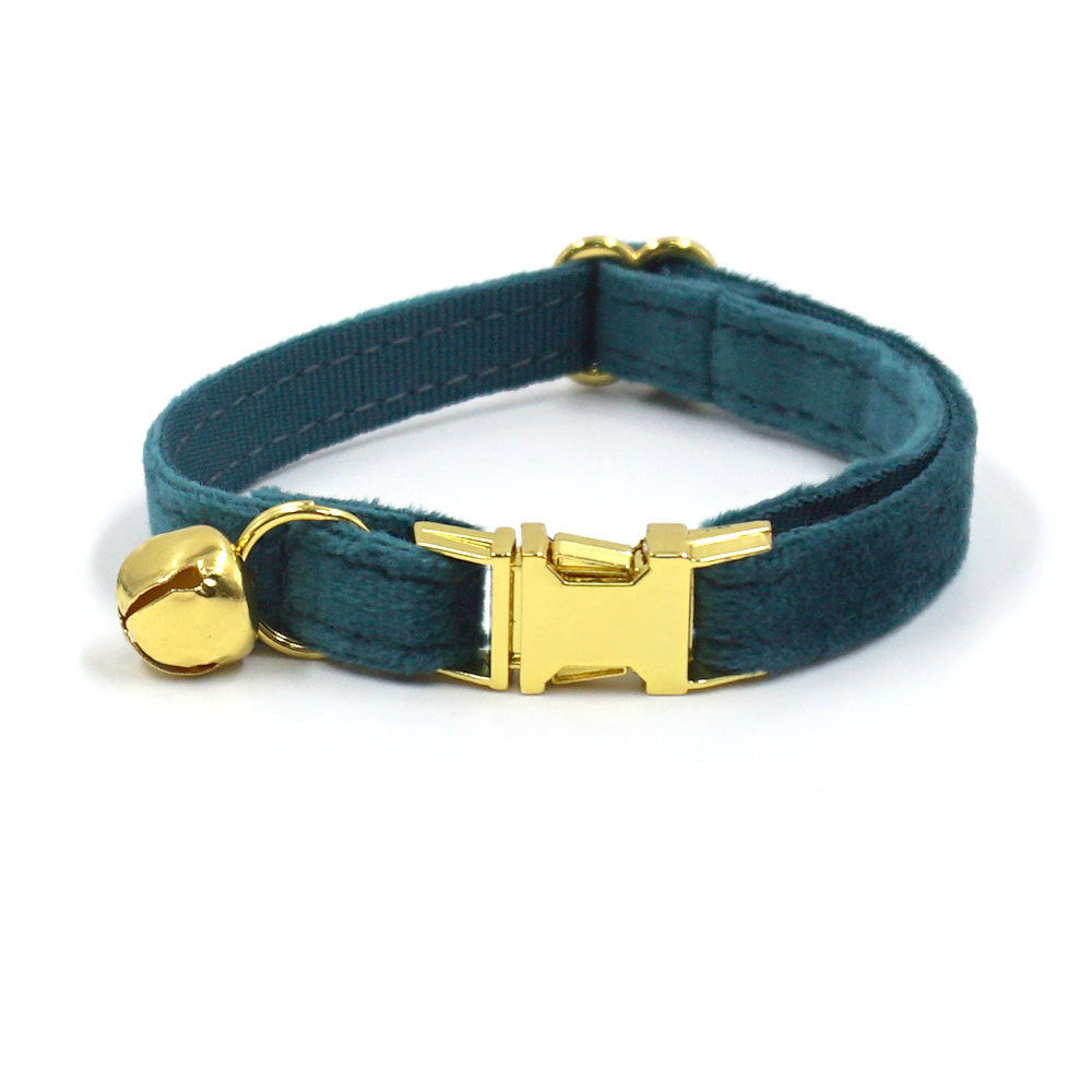 Pettns | Gem Green Velvet Cat Collar with Optional Engraving for Daily Wear