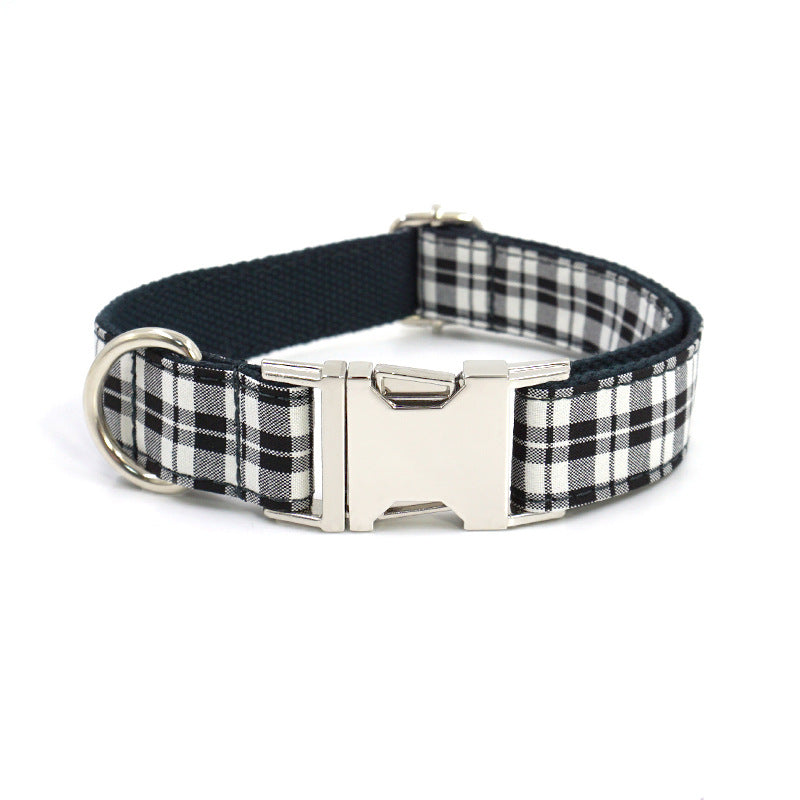 Pettns | Black and White Plaid Dog Collar and Leash Set with Classic Bow Accent