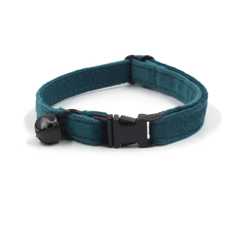 Pettns | Gem Green Velvet Cat Collar with Optional Engraving for Daily Wear
