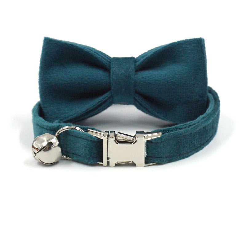 Pettns | Gem Green Velvet Cat Collar with Optional Engraving for Daily Wear