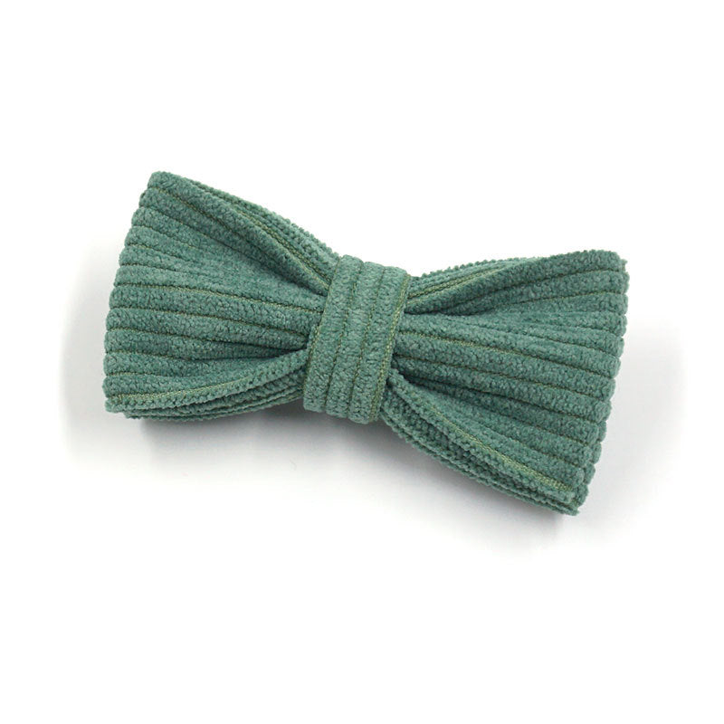 Pettns | Duck Green Corduroy Cat Collar with Bow Detail and Bell for Everyday Wear
